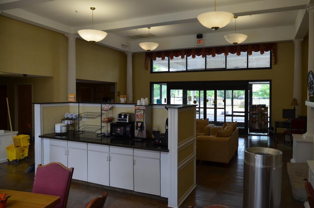 Rodeway Inn ชัททานูกา ภายนอก รูปภาพ